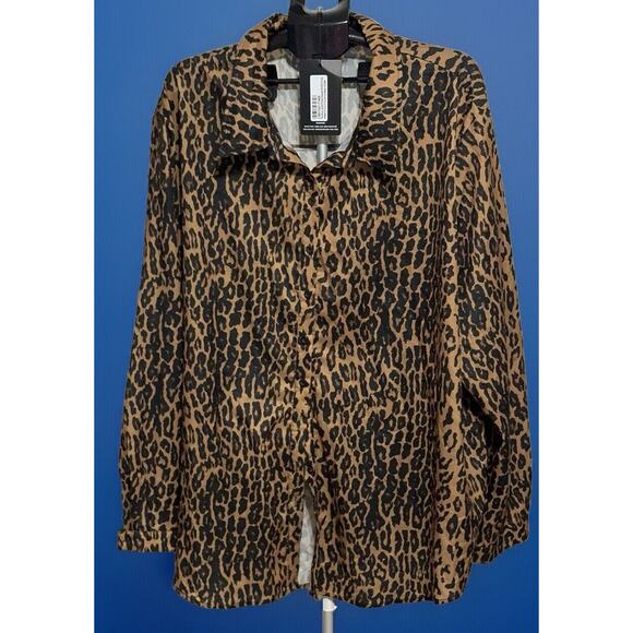 Pretty Little Thing  Oversized Leopard Print Blouse Button-Up Size 24 - Picture 1 of 6